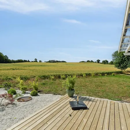 Holiday Jorind - 2km From The Sea In Funen By Interhome Хамбл